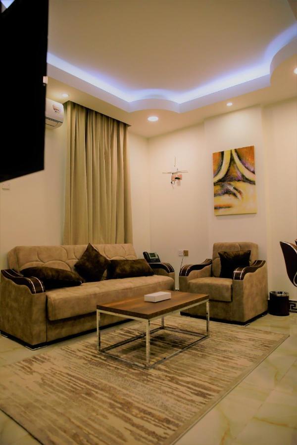 Al Deafah Hotel Apartment الضيافة للشقق الفندقية Al Buraimi Exterior foto