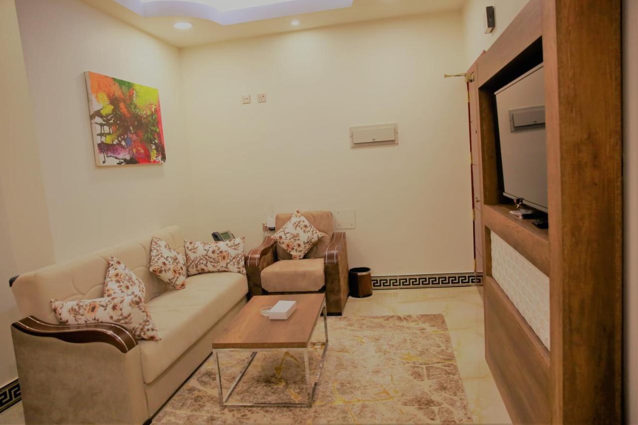 Al Deafah Hotel Apartment الضيافة للشقق الفندقية Al Buraimi Exterior foto